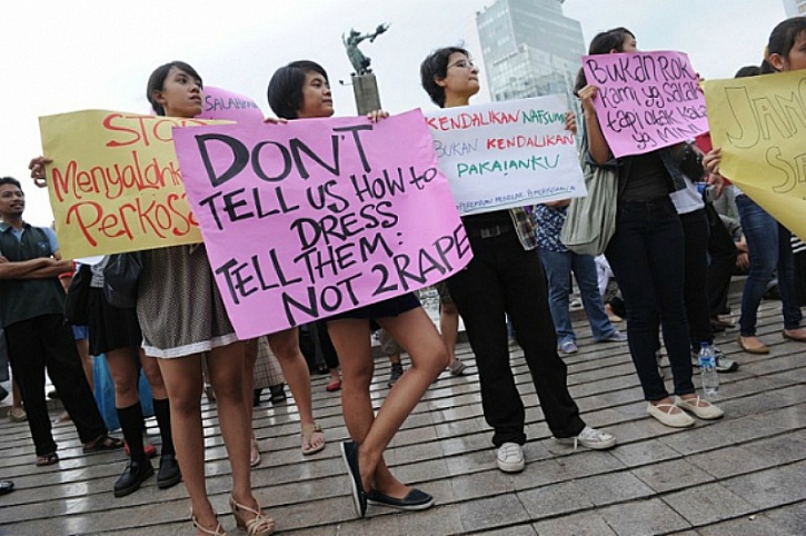 Indonesia protests gang rape